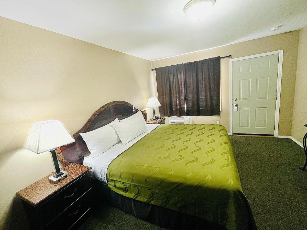 Sage N Sand Motel Moses Lake Esterno foto