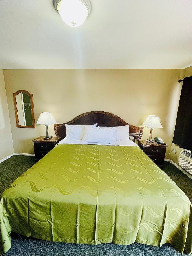 Sage N Sand Motel Moses Lake Esterno foto