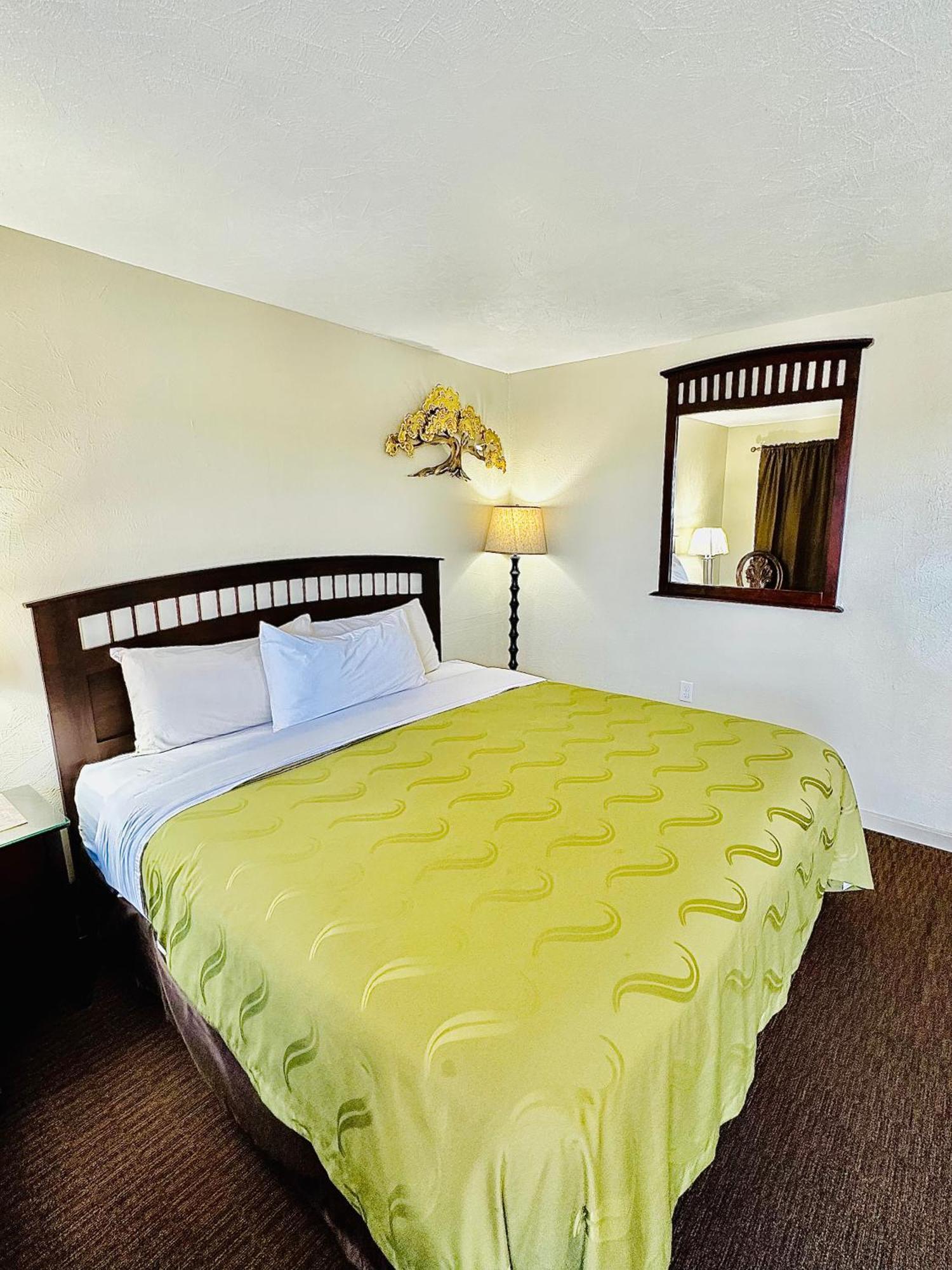 Sage N Sand Motel Moses Lake Esterno foto